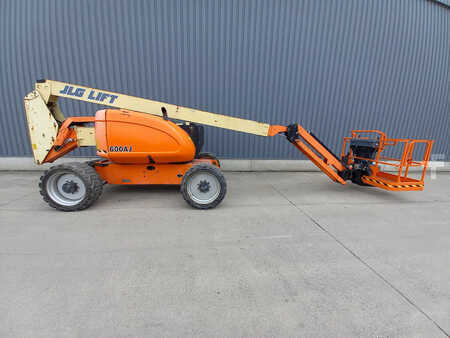 Knikarmhoogwerker 2014  JLG 600AJ (3)