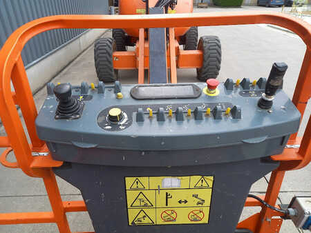 Knikarmhoogwerker 2014  JLG 600AJ (6)