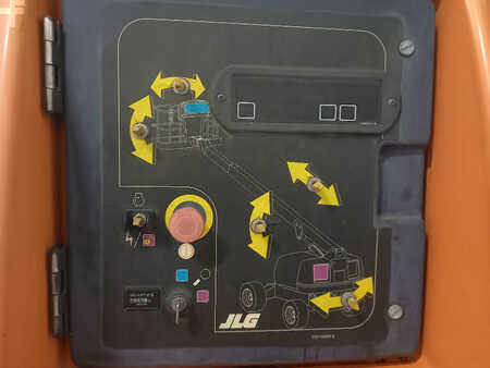 65896_05720A-7.jpg?v=1761539030