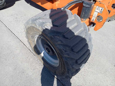 Kloubová pracovní plošina 2015  JLG 450AJ (11)