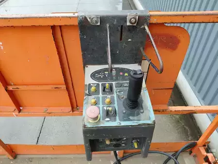 Scherenarbeitsbühne 2015  JLG 4394RT (12)