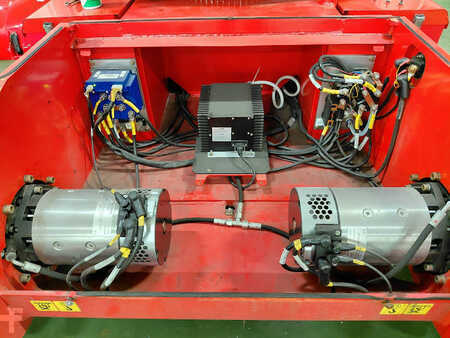 Csukló munka emelvény 2015  Manitou 150AETJ C 3D (12)