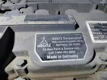 Piattaforme aeree a pantografo 2015  Genie GS-5390 RT (11)