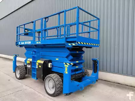 Piattaforme aeree a pantografo 2015  Genie GS-5390 RT (3)