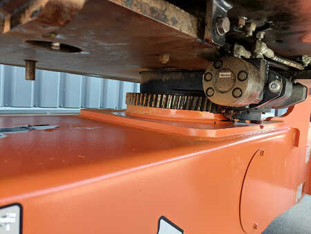Knikarmhoogwerker 2015  JLG 340AJ (15)