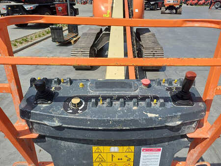 Teleskopická plošina 2015  JLG 600SC (3)