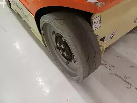 Vertical / Levantamento de pessoal 2015  JLG TOUCAN 8E (14)