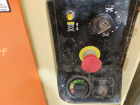 Scherenarbeitsbühne 2016  JLG 10RS (6)