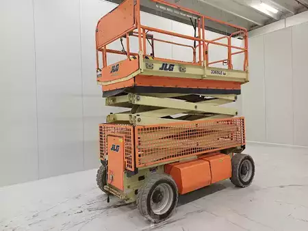 Levantamento tesoura 2016  JLG 3369LE (7)