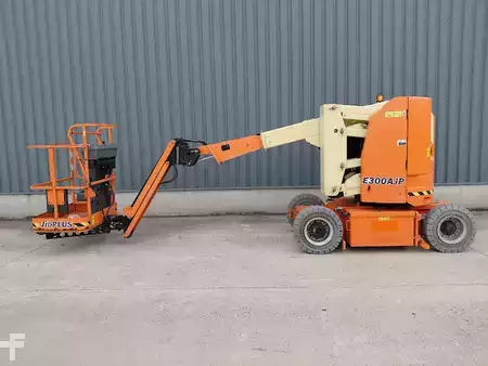 Puominostimet 2016  JLG E300AJP (2)