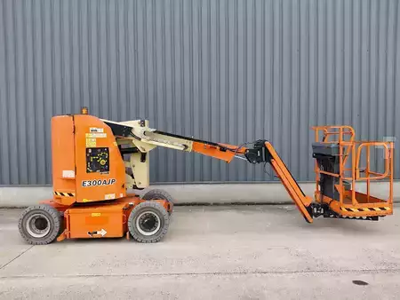 Puominostimet 2016  JLG E300AJP (3)
