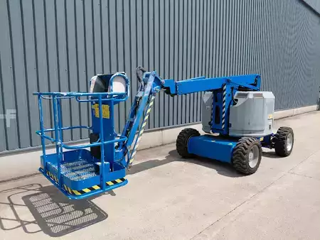 Nacelle articulée 2016  Genie Z-34/22IC 4WD (2)