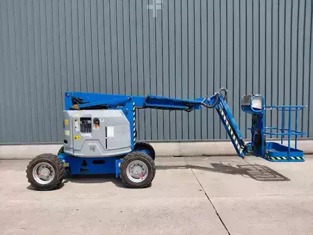 Nacelle articulée 2016  Genie Z-34/22IC 4WD (4)