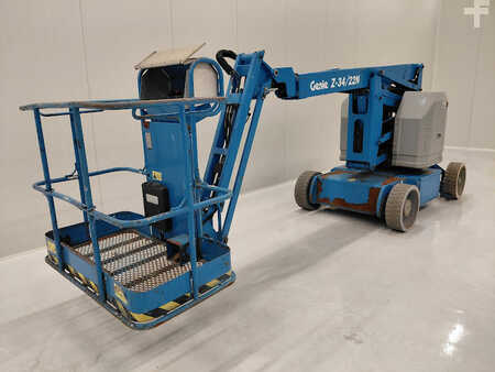 Kloubová pracovní plošina 2016  Genie Z-34/22N (1)