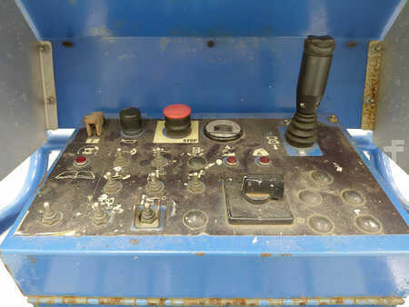 Kloubová pracovní plošina 2016  Genie Z-34/22N (11)