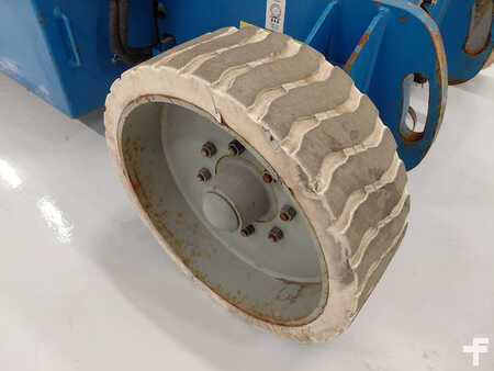 Kloubová pracovní plošina 2016  Genie Z-34/22N (13)