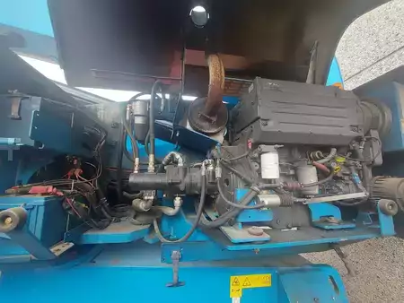 Teleskopická plošina 2015  Genie S-105 (5)