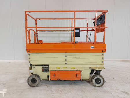 Scherenarbeitsbühne 2017  JLG 2646ES (4)