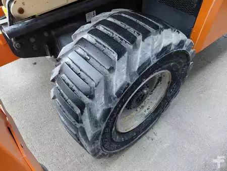 Scherenarbeitsbühne 2018  JLG 330LRT (14)