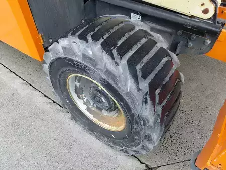 Scherenarbeitsbühne 2018  JLG 330LRT (15)