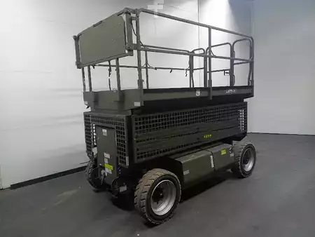 Scherenarbeitsbühne 2015  JLG M3369 (1)