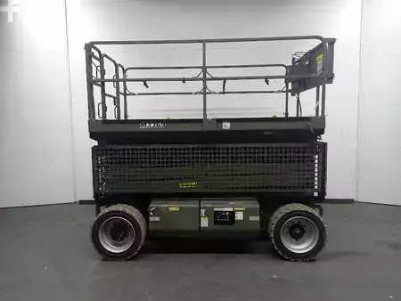 Scherenarbeitsbühne 2015  JLG M3369 (3)