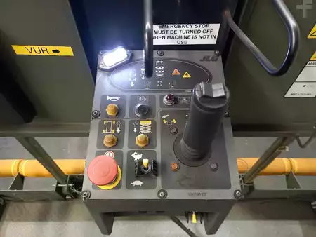 Scherenarbeitsbühne 2015  JLG M3369 (8)