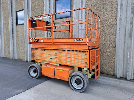 Scherenarbeitsbühne 2020  JLG 4069LE (1)