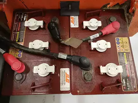 Senkrechtarbeitsbühne 2013  JLG 1230ES (11)