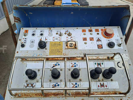 Telescoophoogwerker 2009  Aichi SR21A (13)