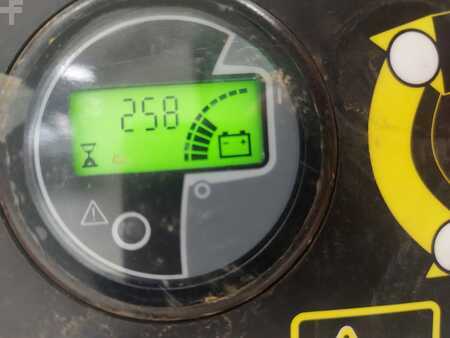 Kolmo zvedaná plošina 2020  JLG TOUCAN 10E-L (4)