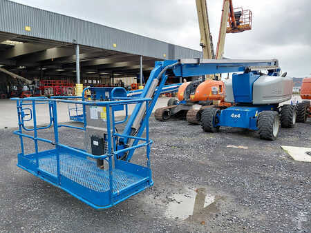 Articulated Boom 2011  Genie Z-80/60 (3)