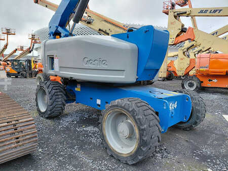 Articulated Boom 2011  Genie Z-80/60 (4)