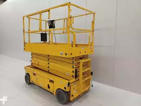 Pracovní plošina s nůžkovým zdvihem 2017  Haulotte COMPACT 14 (4)