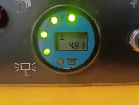 Pracovní plošina s nůžkovým zdvihem 2017  Haulotte COMPACT 14 (8)