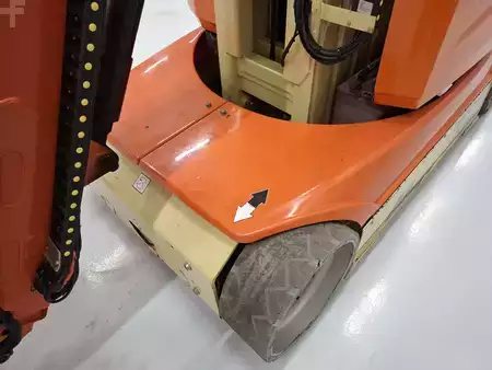 Senkrechtarbeitsbühne 2020  JLG TOUCAN 12E PLUS (15)