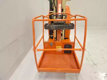 Nacelle à mât vertical 2018  JLG TOUCAN 10E (17)