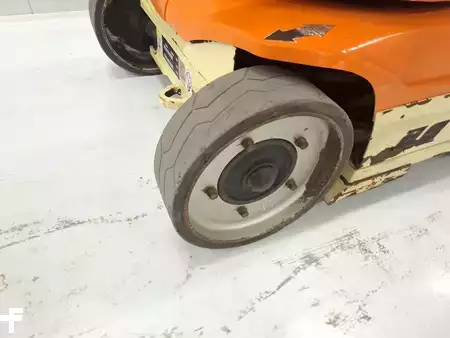Nacelle à mât vertical 2018  JLG TOUCAN 10E (4)