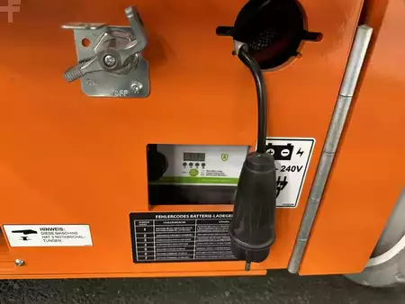 Sakse arbejds platform 2022  Snorkel S 3220 E - NEUGERÄT !!! (6)