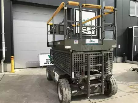 Levantamento tesoura 2015  JLG M3369 (4331) (1)