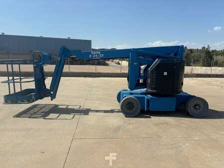 Articulating boom 2004 Genie Z34/22N (4)