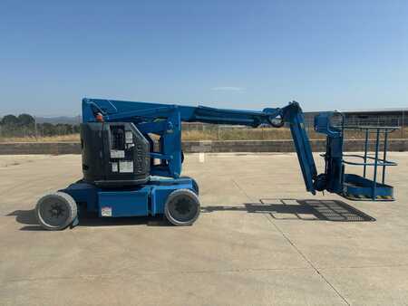 Piattaforme aeree articolate 2004 Genie Z34/22N (1)