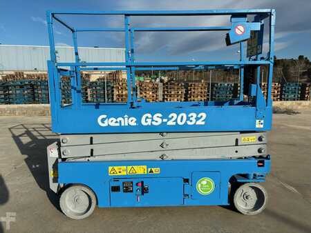 Genie GS2032