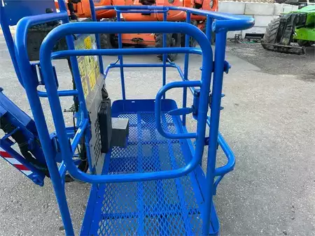 Articulated Boom - Genie S-45 Arbeitsbühne, Hubsteiger (3)