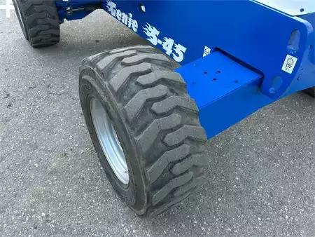 Articulated Boom - Genie S-45 Arbeitsbühne, Hubsteiger (8)