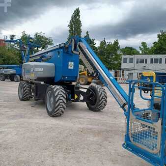 Fler stegs bom 2019 Genie ZX 135 (3)