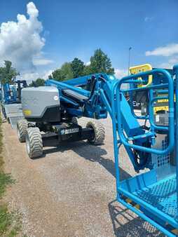 Kloubová pracovní plošina 2023  Genie Z45 XC (2)
