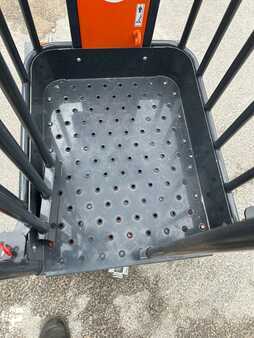 Vertikal / personløftere  JLG Pecolift (4)
