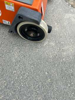 Vertikal / personløftere  JLG Pecolift (7)