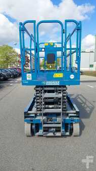Levantamento tesoura  Genie GS 3246 (6)